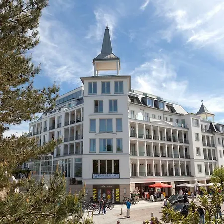 Апартаменти Baltic Sea First Sellin 22 *